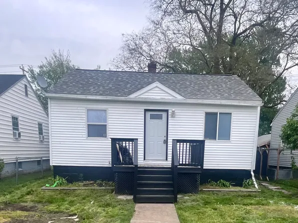 746 S Albert Ave, South Bend, IN 46619