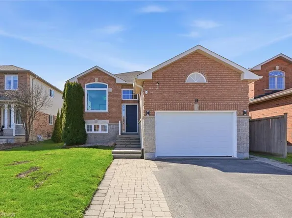 19 Leslie Ave, Barrie, ON L4N 9N9