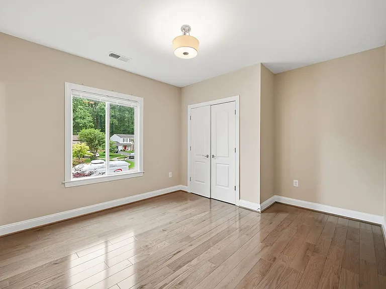 8474 Ararat Ct — Photo 14