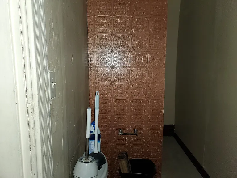 4406 Chestnut St #2F — Photo 8