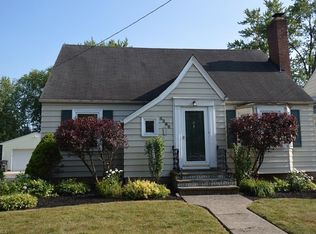 5288 Edenhurst Rd, Cleveland, OH