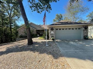 6 Holborn Ln, Bella Vista, AR 72714