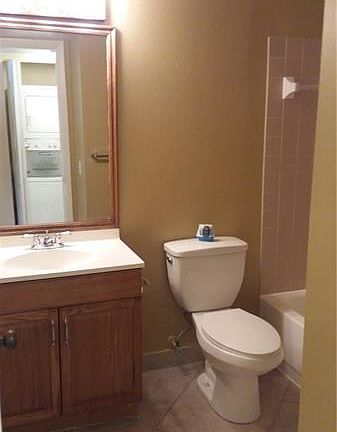 4th image of 5501 Courtyard Dr