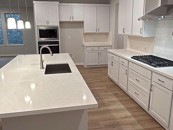 5th image of 2029 Burriana Ct