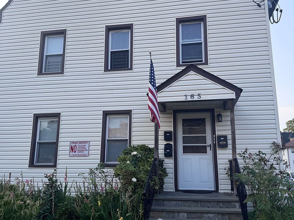 1st image of 165 Washington Ave #3F