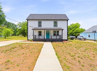 112 Jefferson St, Burlington, NC 27217