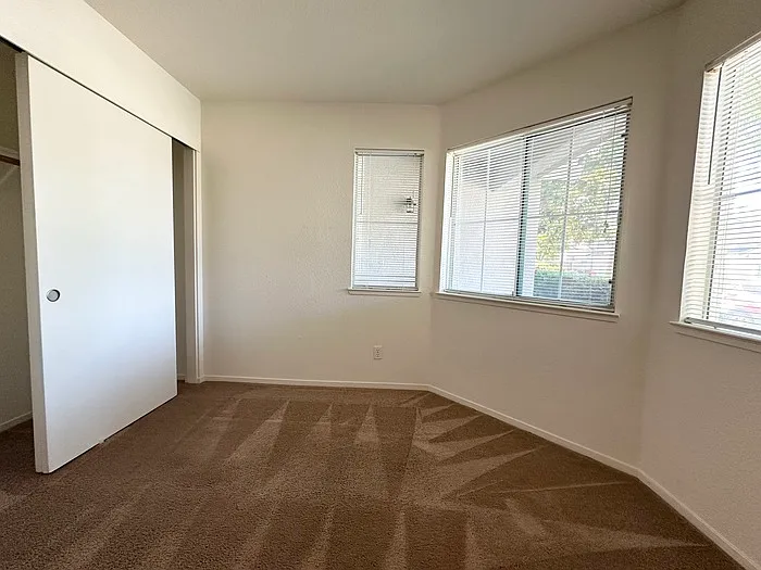 3917 Riviera Ln — Photo 30