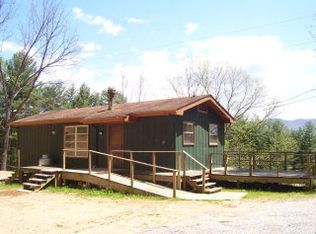 29 Thomas Valley Rd, Whittier, NC 28789