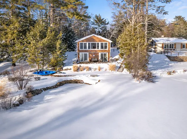 9 Restful Way, Waterboro, ME 04087