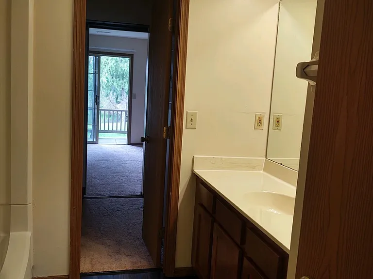 6039 Shadow Lake Cir #A — Photo 7