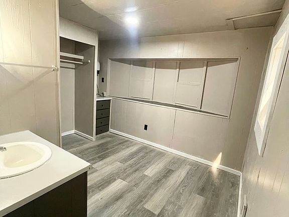 5th image of 36 Birchwood Ct Lot 11