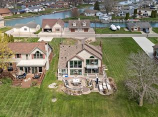 8115 Colony Dr, Clay, MI 48001