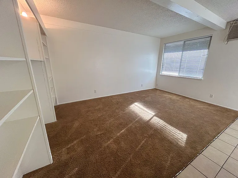 1341 Mulberry St — Photo 6