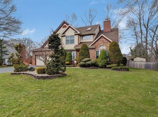 29 Oakland Rd, Old Bridge, NJ 08857