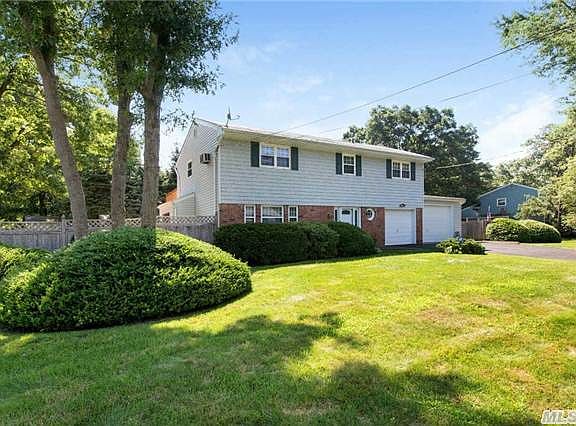 2nd image of 32 Richmar Dr