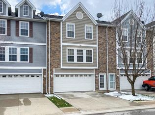385 NE Sandalwood, Waukee, IA 50263