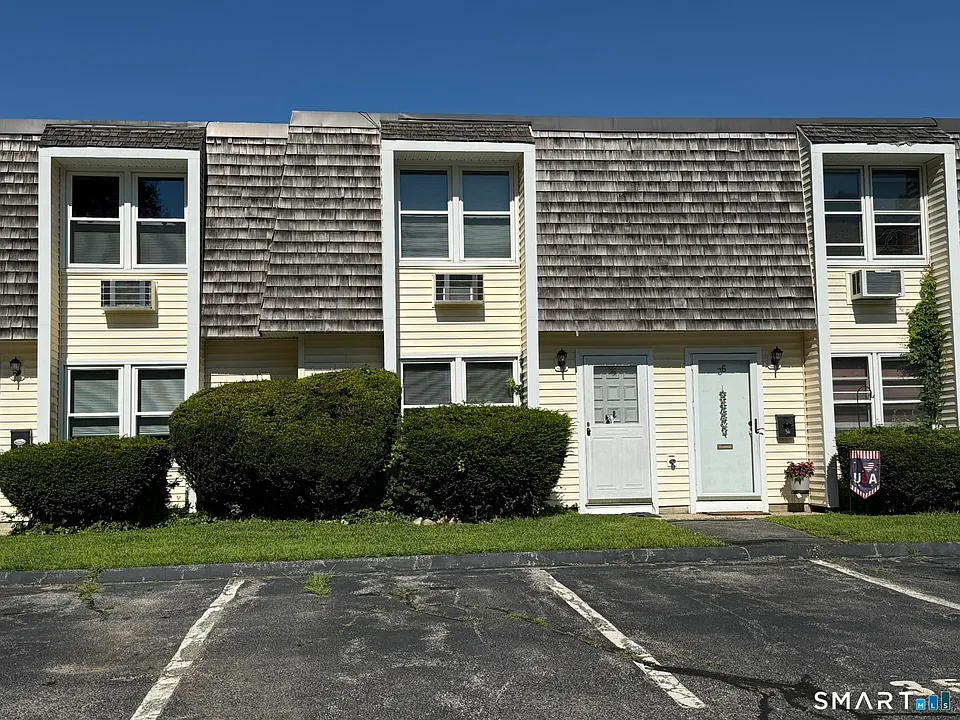 127 Black Point Rd #35