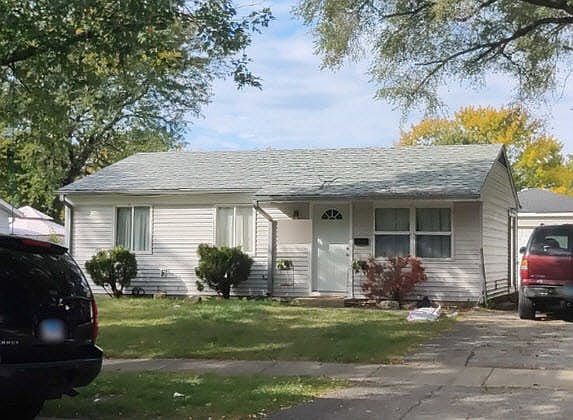 1st image of 163 Creekside Dr
