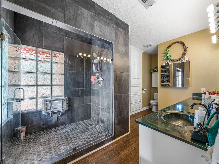 360 Private Road 4619 — Photo 16