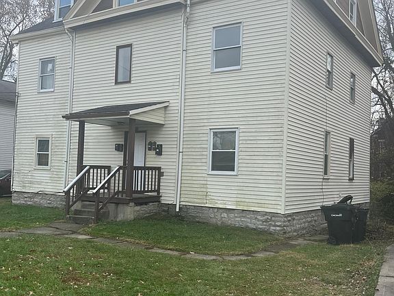 4th image of 891 Lexington Ave APT 4