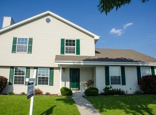2401 N University Dr, Waukesha, WI 53188