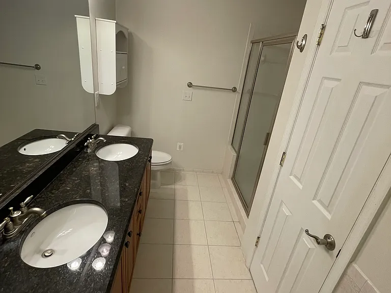200 Cross Keys Pl — Photo 22