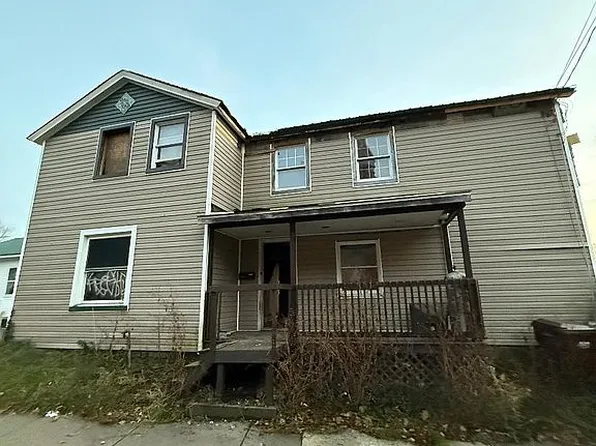 123 Brook St, Titusville, PA 16354