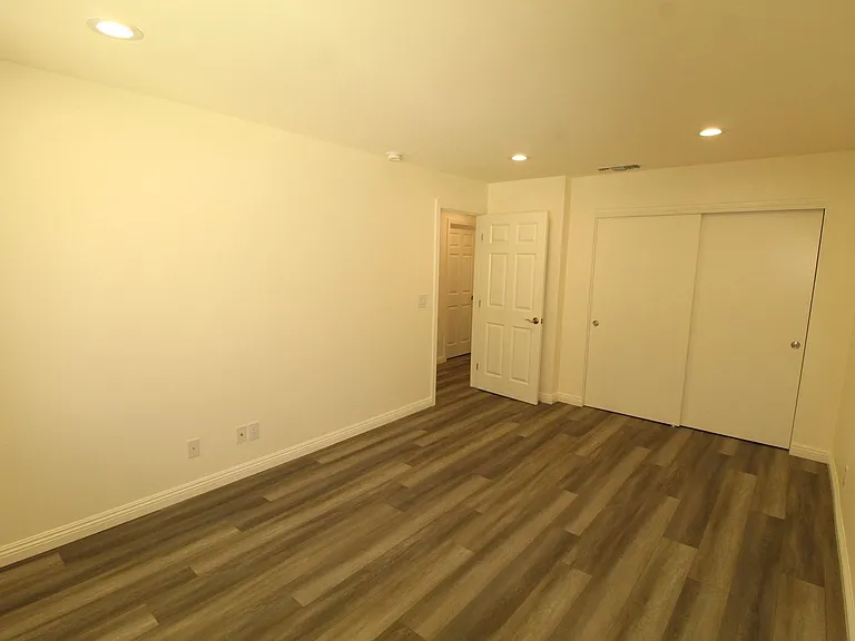 577 Thoreau Ln — Photo 15