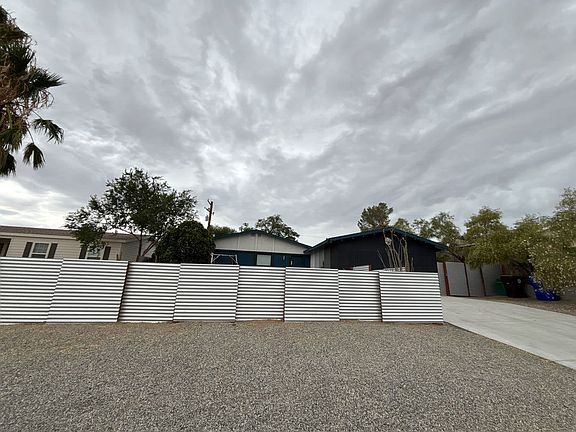 3rd image of 61589 S El Reposo St