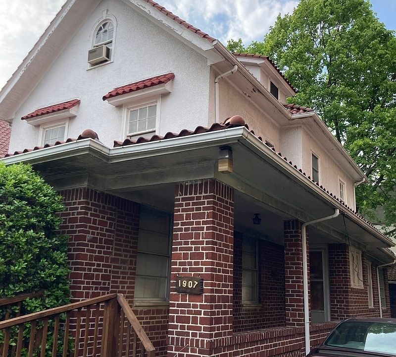 2nd image of 1907 Avenue J