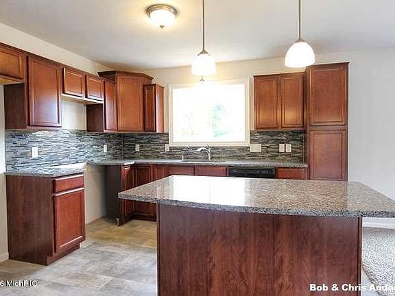 3rd image of 9405 Scotsmoor Dr