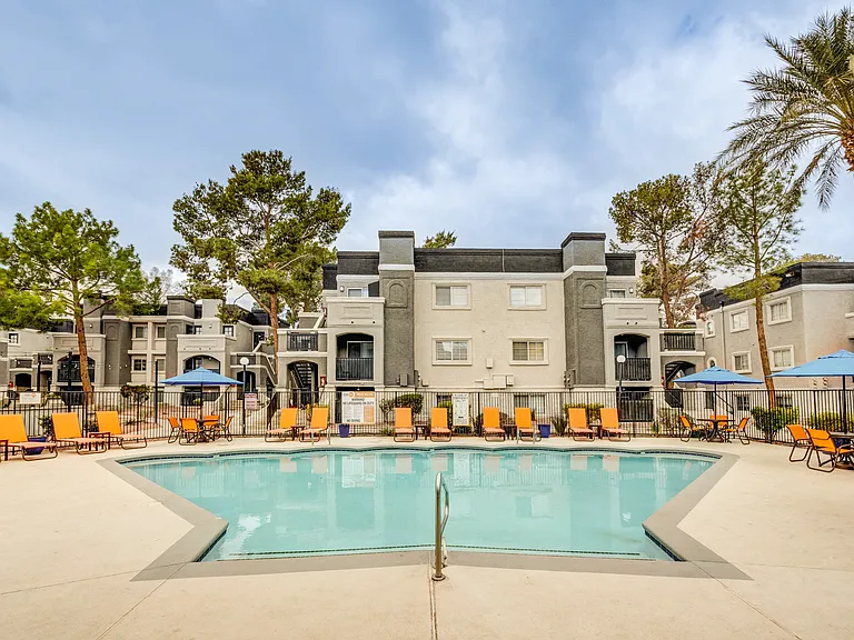 Sedona Ridge Apartment Homes — Photo 16