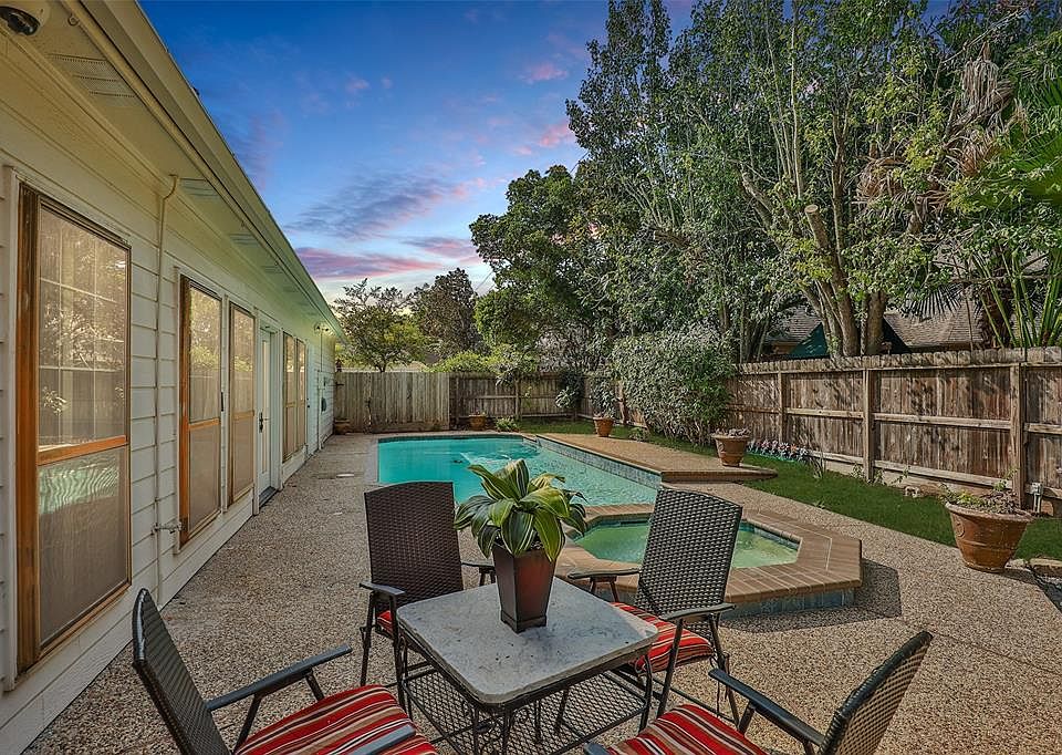 1st image of 20202 Chateau Bend Dr