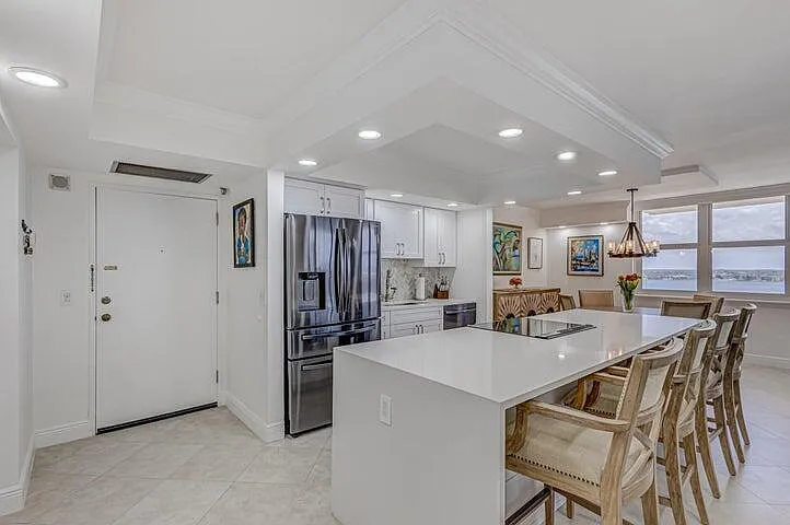 Building Photo - 5440 N Ocean Dr #1502