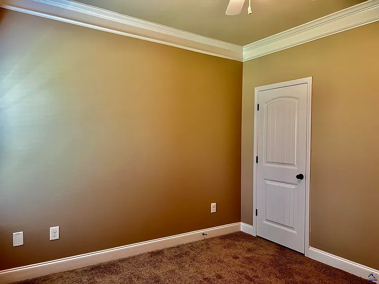 208 Black Hawke Ln — Photo 15