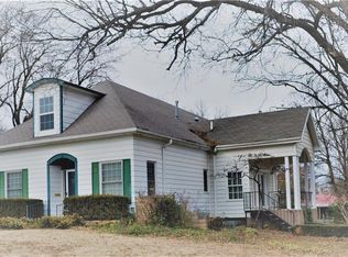 620 E Logan Ave, Guthrie, OK 73044