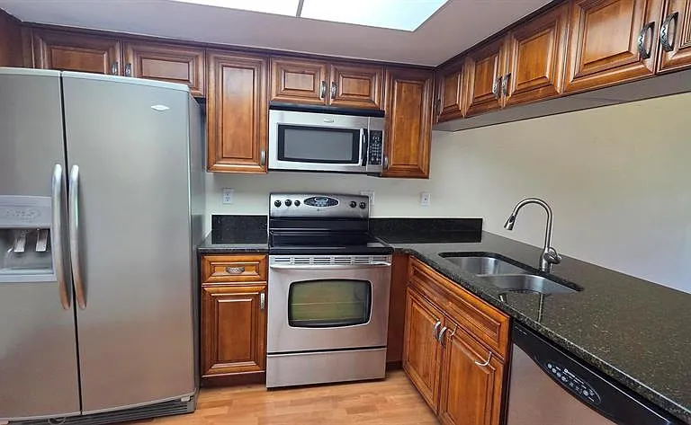 7752 Eagle Creek Dr #7752 — Photo 2
