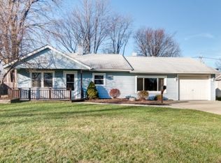 4872 Forest Rd, Mentor, OH 44060