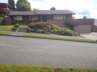 4227 SW Donovan St, Seattle, WA 98136