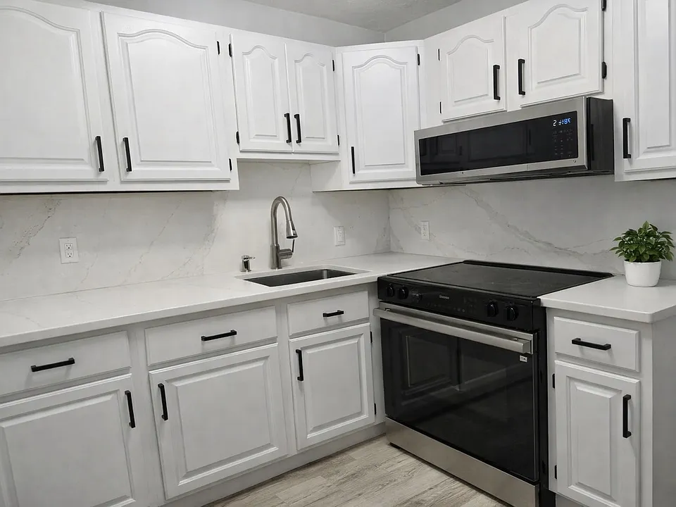 4 Brook Rd #18