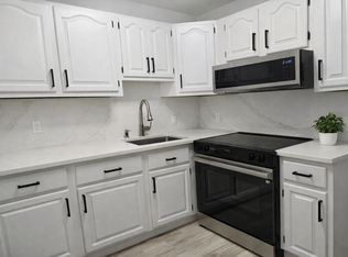 4 Brook Rd #18, Salem, NH 03079