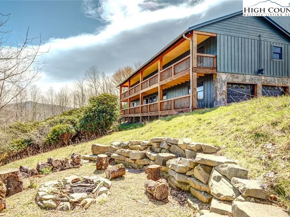 460 Meadow Avenue, Banner Elk, NC 28604