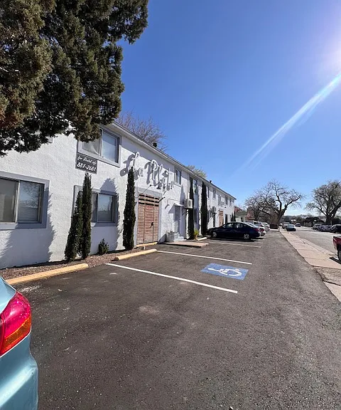 La Plata Manor — Photo 19
