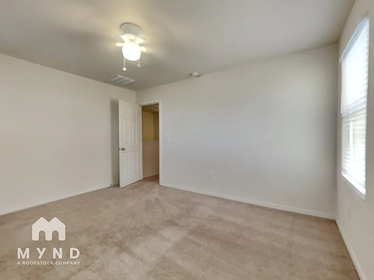 1669 E Prickly Pear Pl — Photo 15