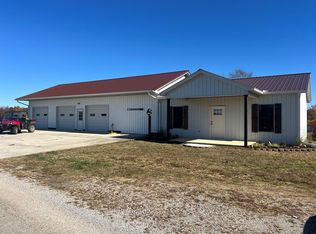 228 Thompson Cir, Byrdstown, TN 38549