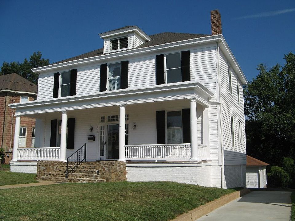 1st image of 2442 Rivermont Ave