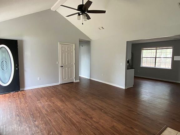 5th image of 243 Wilkinson Dr NE
