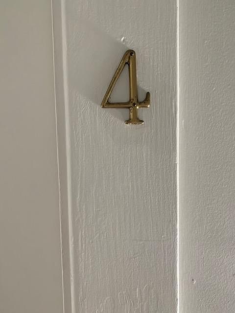 1st image of 140 Hawthorne St #4