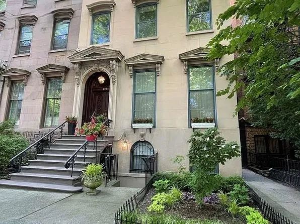 293 York St, Jersey City, NJ 07302