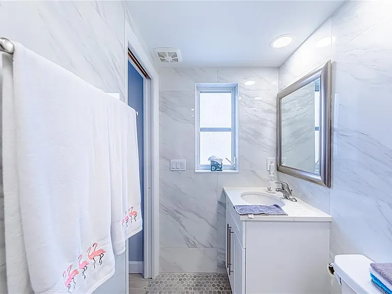 616 Flamingo Dr #102 — Photo 19